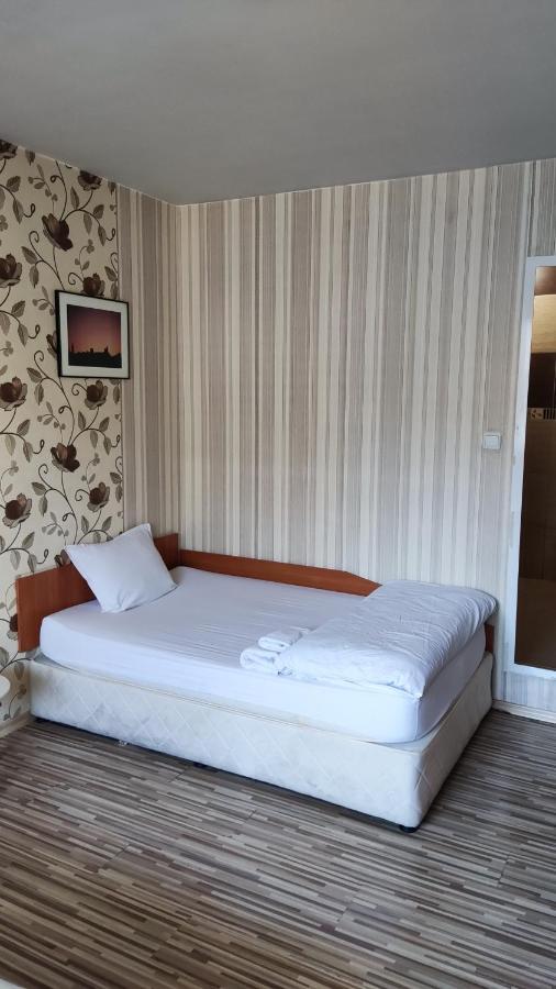 Pleven Rooms Exterior photo