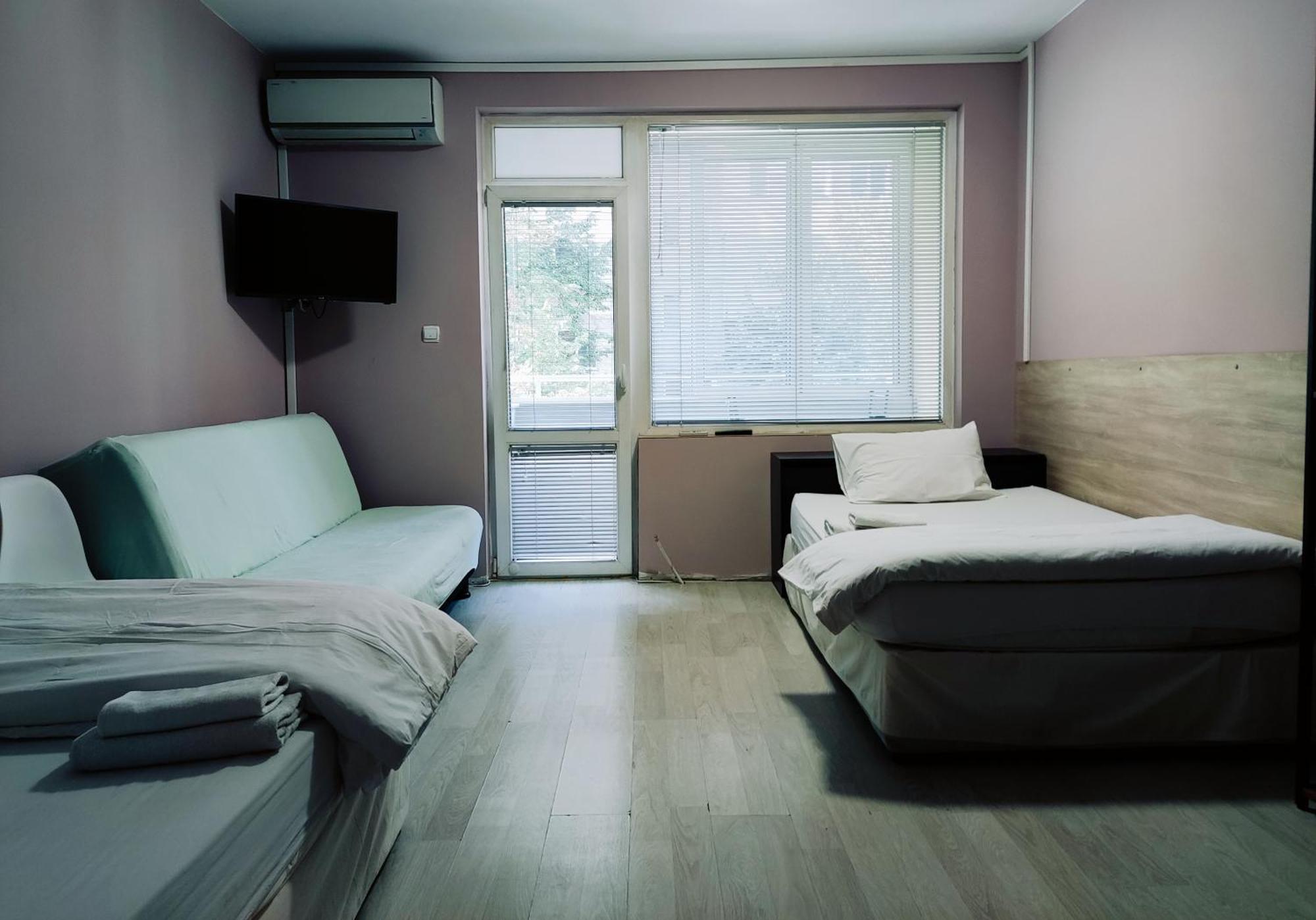 Pleven Rooms Exterior photo